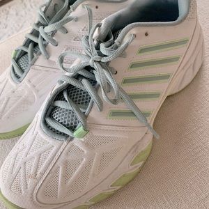 K Swiss womens tennis shoes